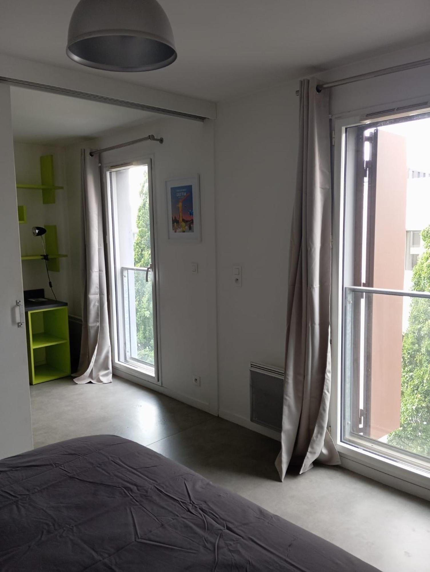 2 Pieces Entre Centre Et Machine De L'ile Apartment Nantes